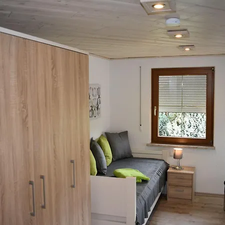 Seniorenfreundliche Und Barrierefreie Erdgeschosswohnung Mit Hohem Komfort Fuer Drei Personen Apartment *