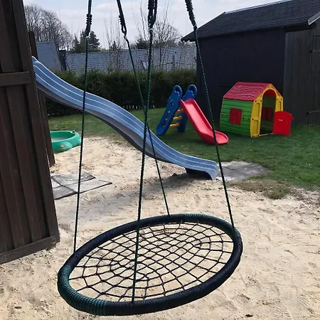 Seniorenfreundliche Und Barrierefreie Erdgeschosswohnung Mit Hohem Komfort Fuer Drei Personen * Bad Brambach